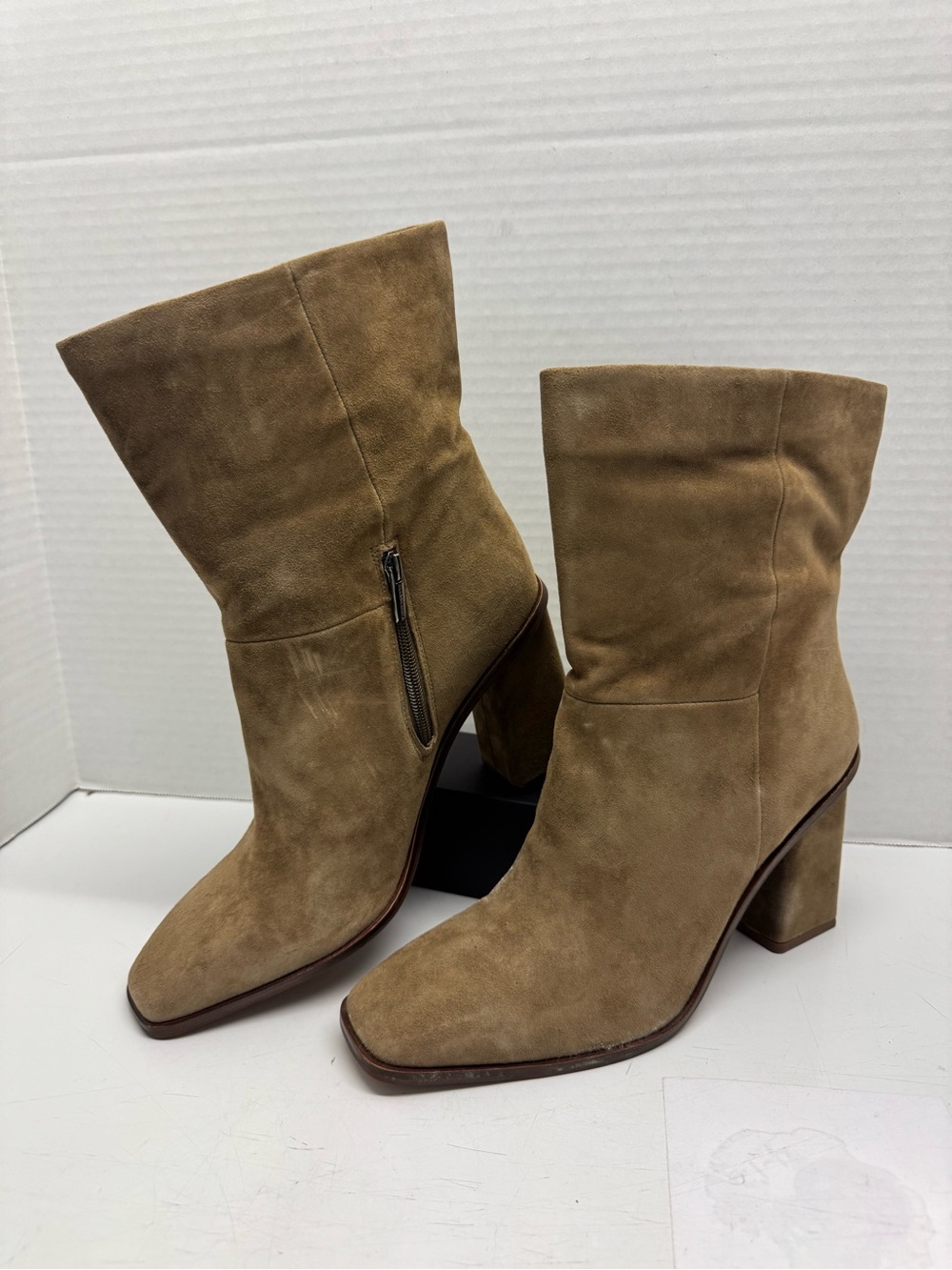 Vince Camuto Suede Ankle Boots — Dantania Dogwood 11M